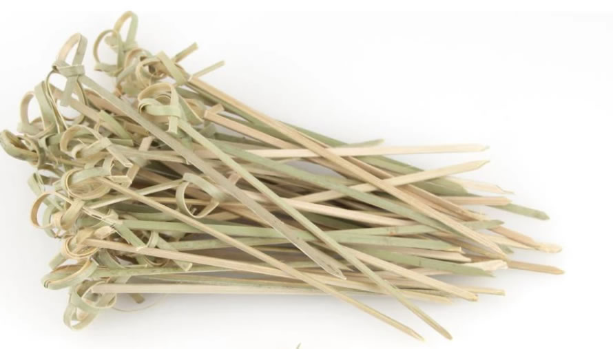 Set of 50 Bamboo Skewers 10cm